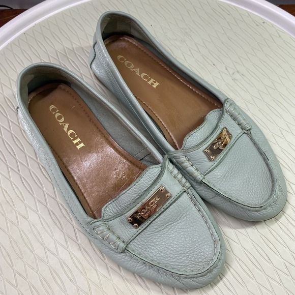 Coach Fredrica Sage Green Women's‎ leather Loafer Sz.6 needs cleaning See Pics - Picture 1 of 15